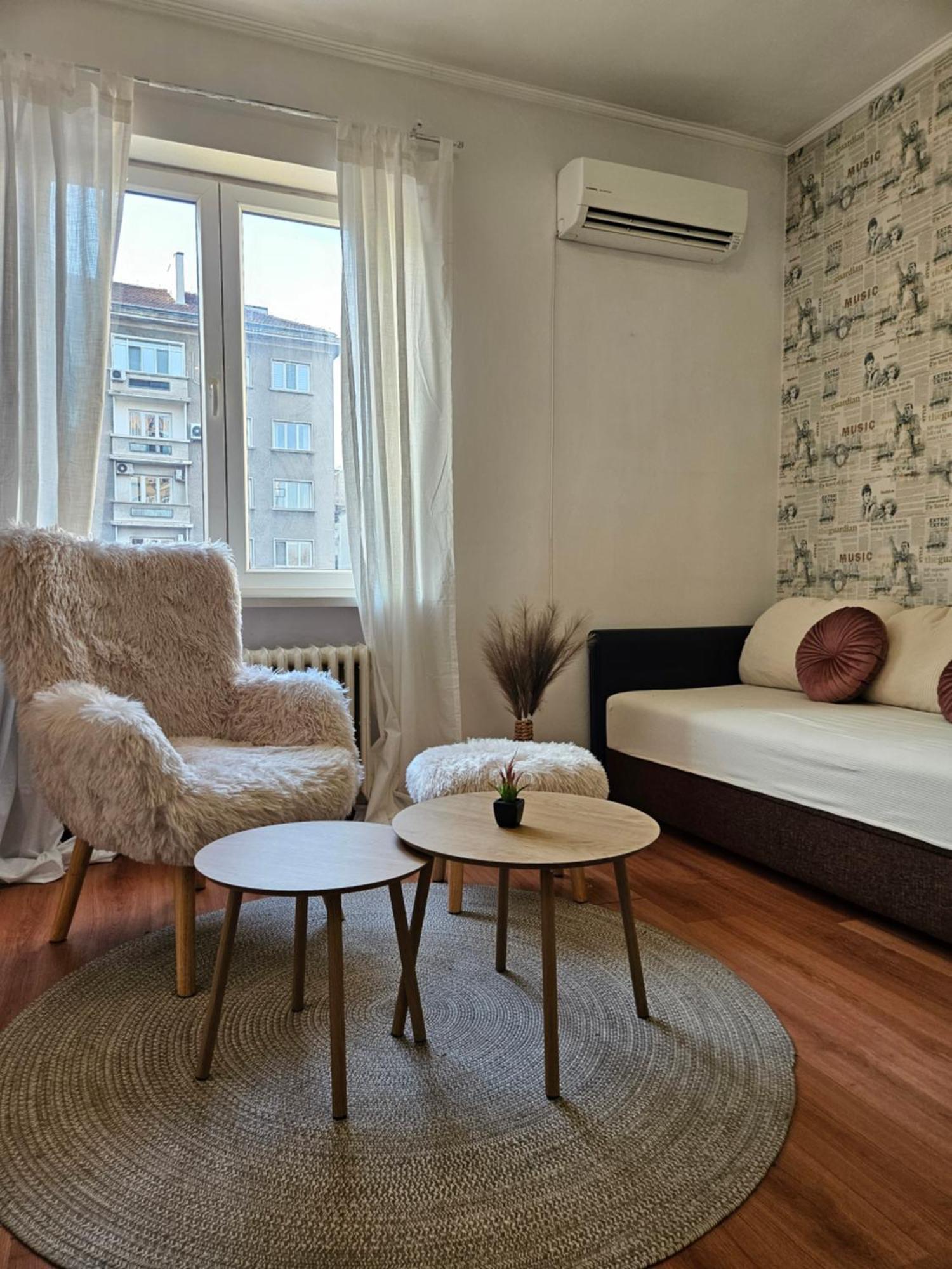Center Park Apartment
