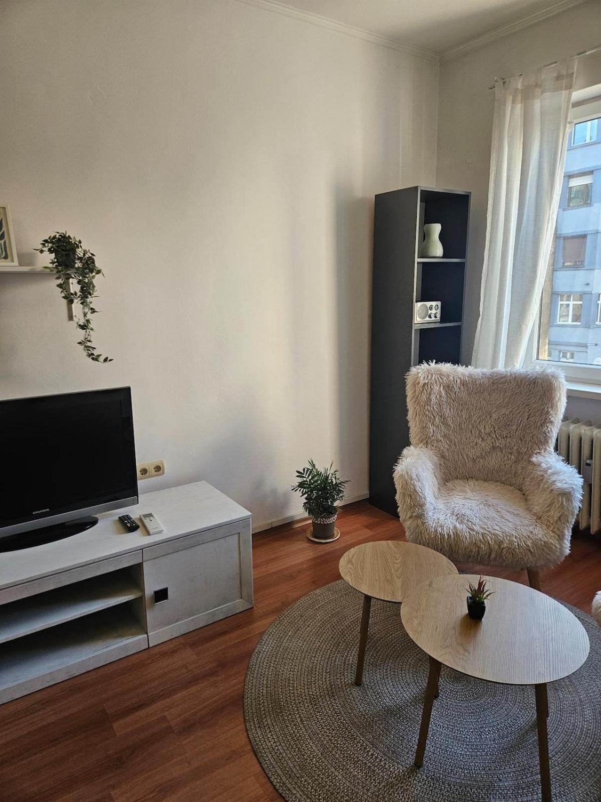 Center Park Apartment